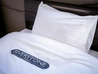 ホテルのようなきれいな宿泊施設でおもてなし