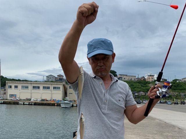 初心者からご家族まで気軽に参加できる佐渡の海釣り体験半日プラン