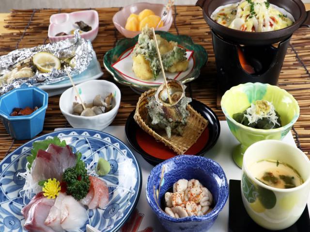 【登山3～5名様用】創作海鮮料理と特製おにぎり弁当［一泊二食付］ イメージ