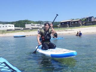 海のSUPは、波に乗ることはもちろん、水面上をゆったりとクルージングも♪