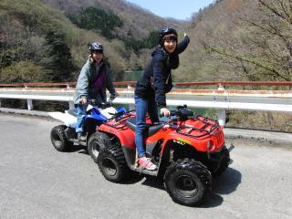 ツアー開始です！楽しいアウトドアツアーを体験しましょう！